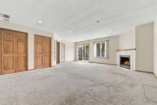 12822 Glen Court, Apple Valley, MN 55124