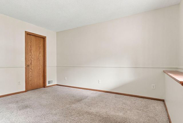 12822 Glen Court, Apple Valley, MN 55124