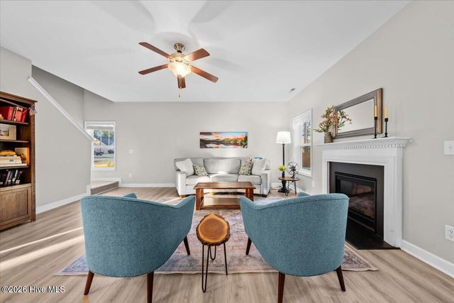 1130 Whitney Drive, Aberdeen, NC 28315