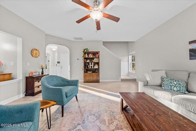 1130 Whitney Drive, Aberdeen, NC 28315