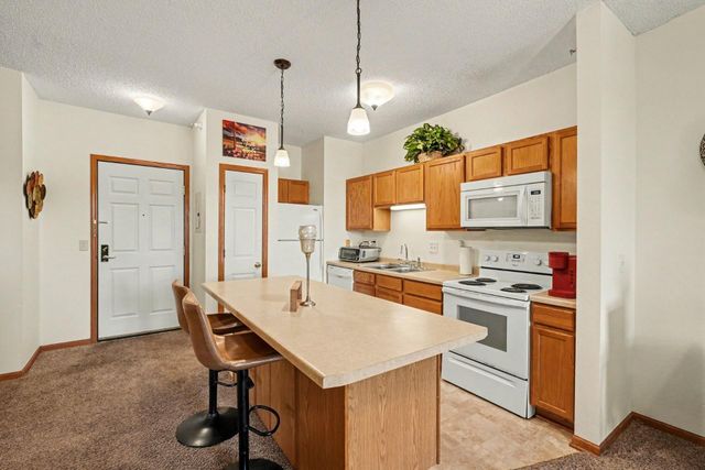 1776 Maryland Avenue E 201, Saint Paul, MN 55106