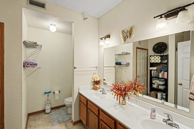 1776 Maryland Avenue E 201, Saint Paul, MN 55106