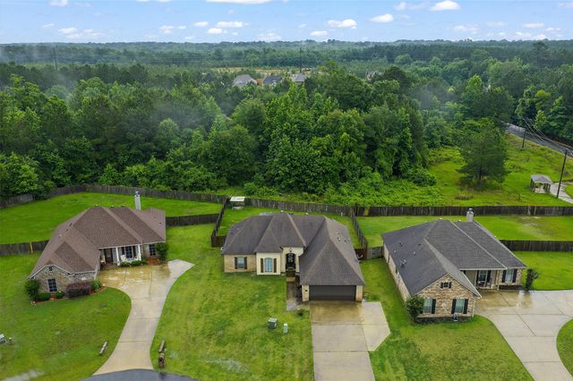 6905 Brighton Oak Circle, Keithville, LA 71047