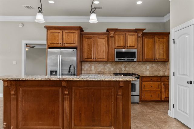6905 Brighton Oak Circle, Keithville, LA 71047