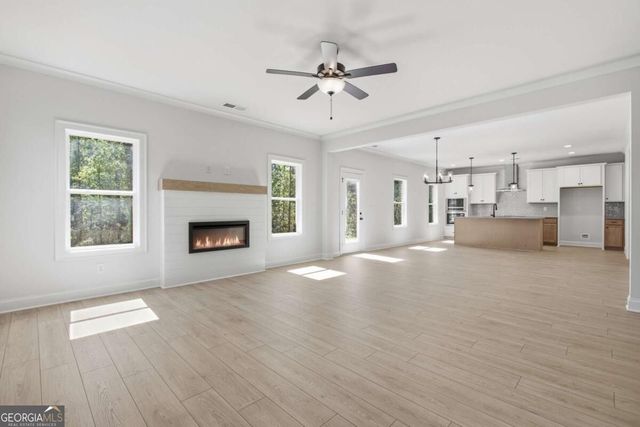 113 Southview Drive, Ellenwood, GA 30294