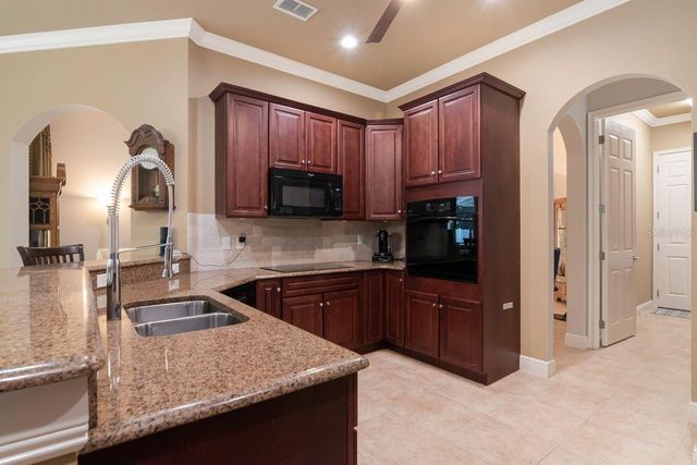 3815 MISTY WILLOW WAY, Lutz, FL 33558