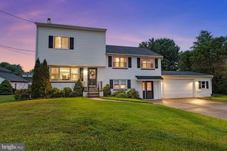 206 NEW RD, Horsham, PA 19044