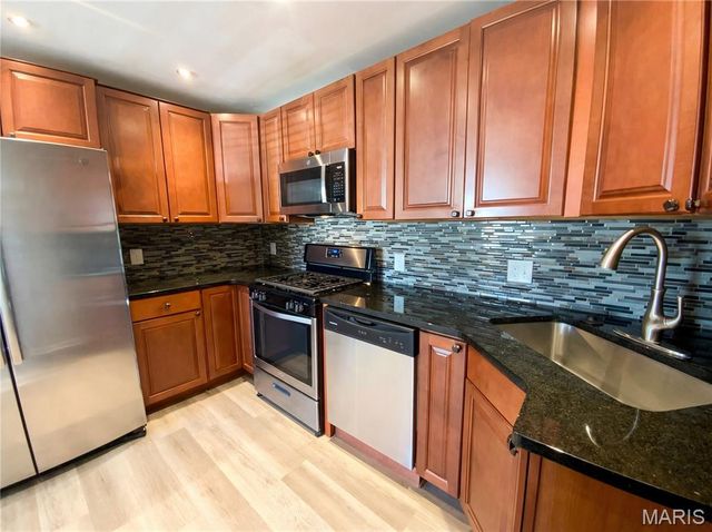 6736 Wise Avenue, St Louis, MO 63139