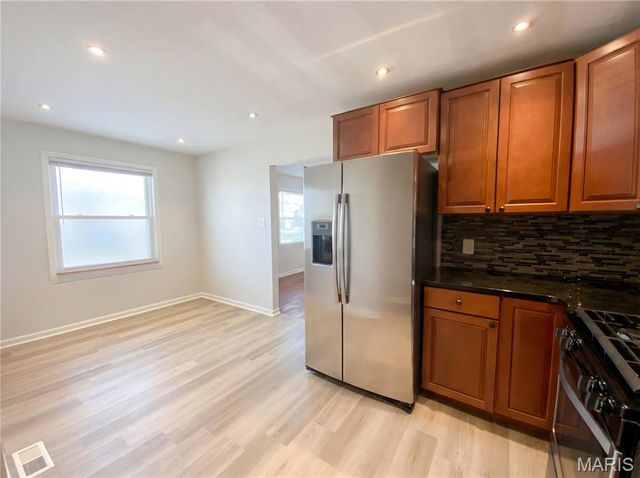 6736 Wise Avenue, St Louis, MO 63139