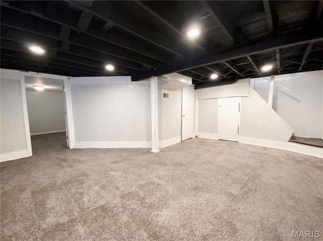 6736 Wise Avenue, St Louis, MO 63139