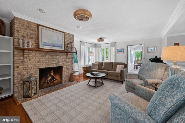 5 PROSPECT BAY DR W, Grasonville, MD 21638