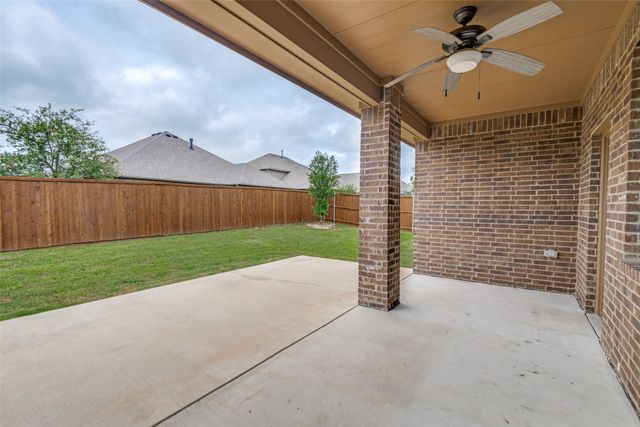 424 Baltimore Avenue, Fate, TX 75189