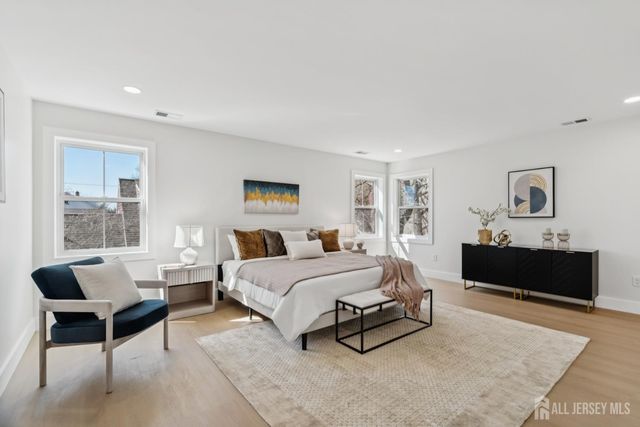 662 summit Road, Union Twp, NJ 07083