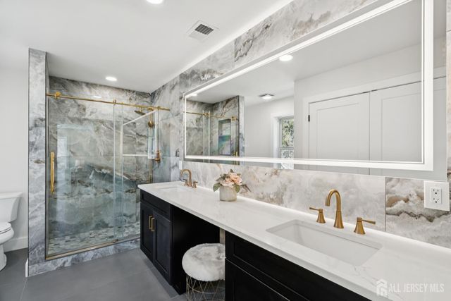 662 summit Road, Union Twp, NJ 07083