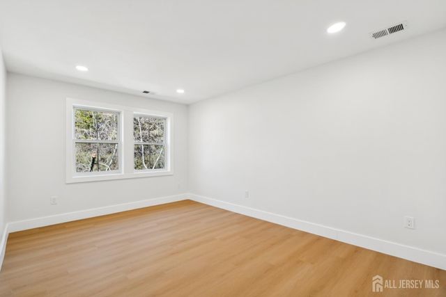 662 summit Road, Union Twp, NJ 07083