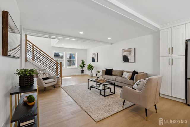 662 summit Road, Union Twp, NJ 07083