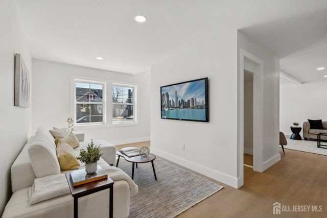 662 summit Road, Union Twp, NJ 07083