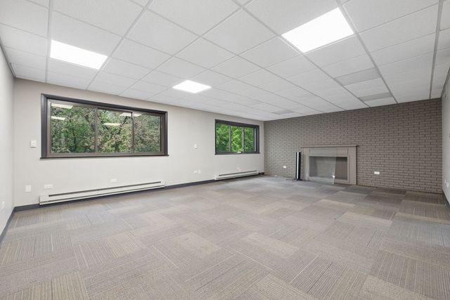 6600 W College Drive, Palos Heights, IL 60463