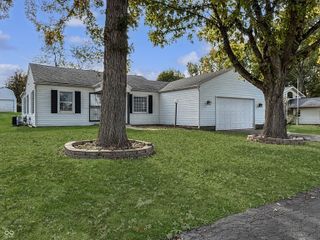 5325 W Smith Valley Road, Greenwood, IN 46142