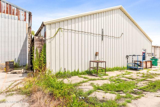 213 W 2nd Street, Crowley, LA 70526