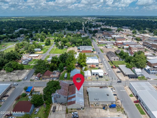 213 W 2nd Street, Crowley, LA 70526