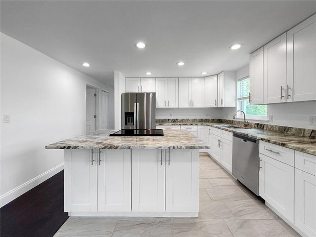 15135 PENNINGTON ROAD, Tampa, FL 33624