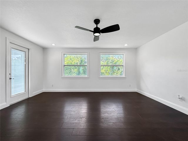 15135 PENNINGTON ROAD, Tampa, FL 33624