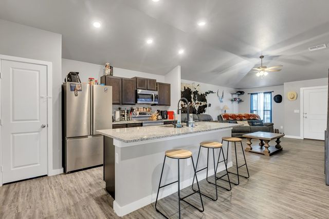 6815 Leather Ln, Midland, TX 79705