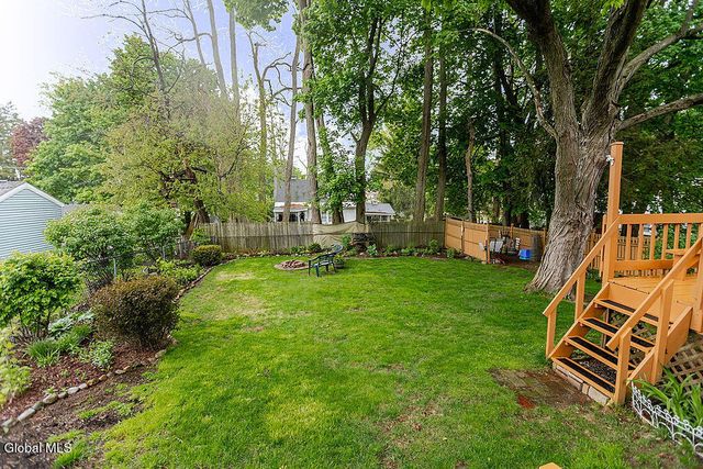 68 Fox Avenue, Colonie, NY 12304