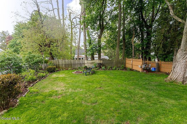 68 Fox Avenue, Colonie, NY 12304