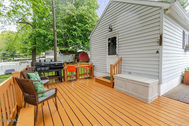 68 Fox Avenue, Colonie, NY 12304