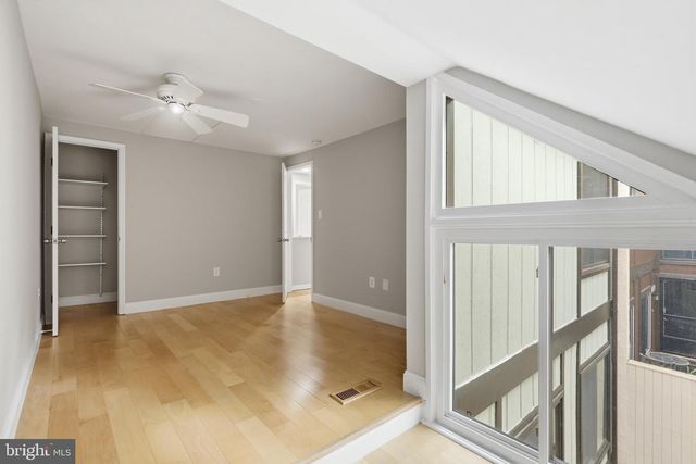 11092 SAFFOLD WAY, Reston, VA 20190