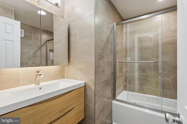 11092 SAFFOLD WAY, Reston, VA 20190