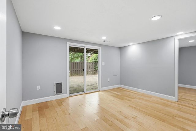 11092 SAFFOLD WAY, Reston, VA 20190
