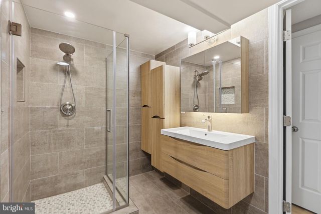 11092 SAFFOLD WAY, Reston, VA 20190