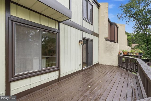 11092 SAFFOLD WAY, Reston, VA 20190