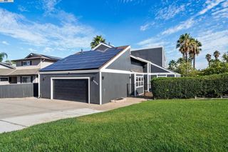 5055 Discovery Pt, Discovery Bay, CA 94505