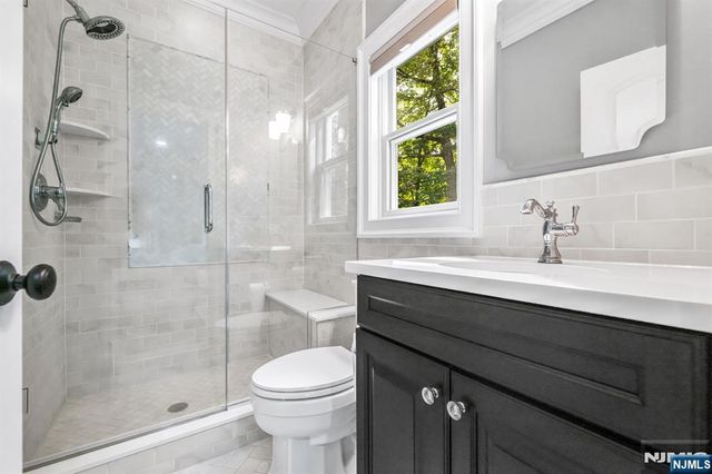 7 Brookside Drive, Upper Saddle River, NJ 07458