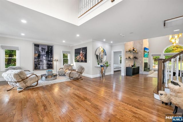 7 Brookside Drive, Upper Saddle River, NJ 07458