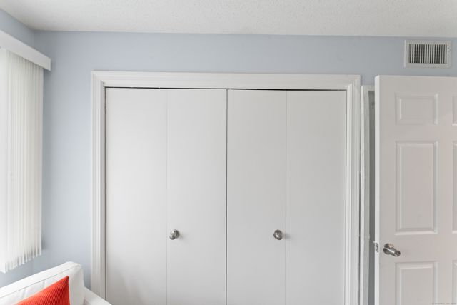 352 Heritage Village B, Southbury, CT 06488