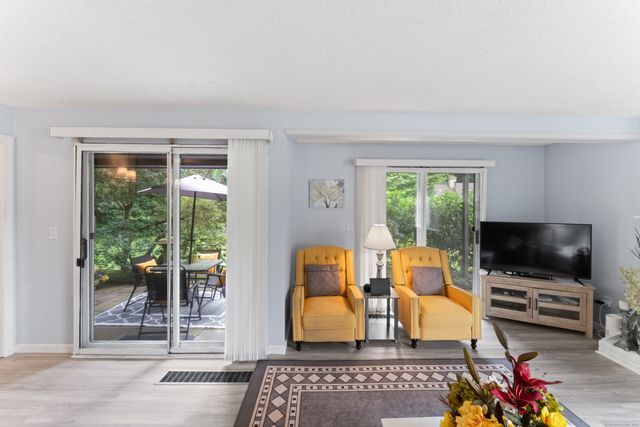 352 Heritage Village B, Southbury, CT 06488