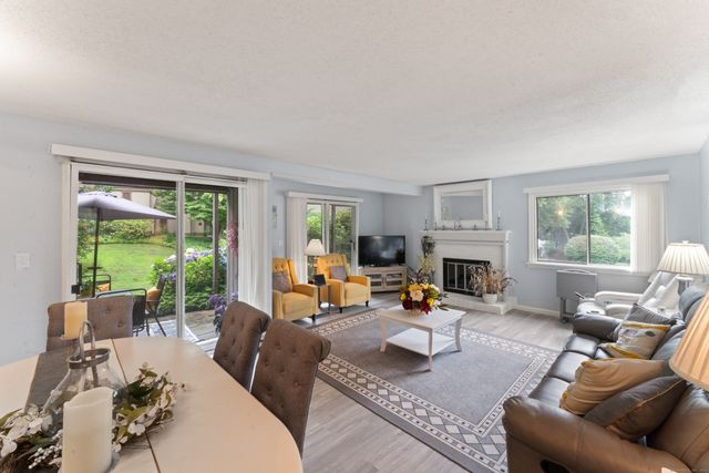 352 Heritage Village B, Southbury, CT 06488