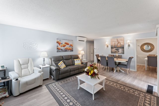 352 Heritage Village B, Southbury, CT 06488