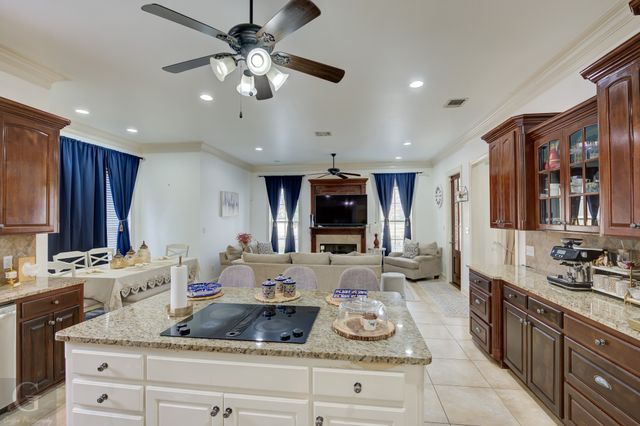 50 Turnbury Drive, Bossier City, LA 71111