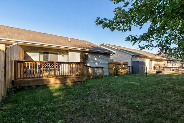 5825 NW 50th Street, Johnston, IA 50131