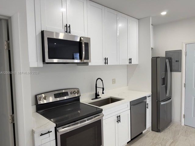 2335 NW 68th St REAR, Miami, FL 33147