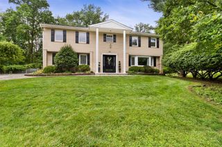 136 Penn Court, Orangeburg, NY 10962