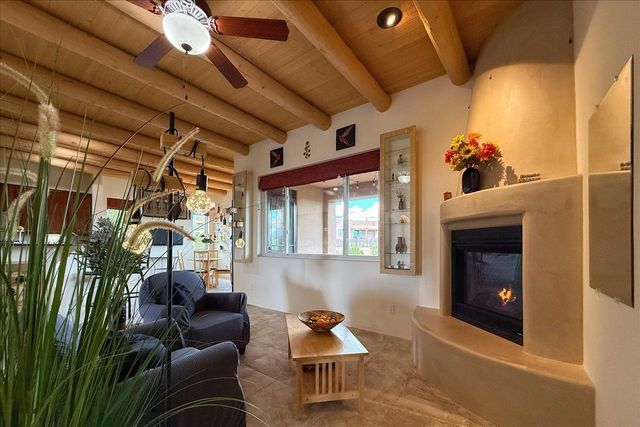 12 Via Optima, Santa Fe, NM 87507