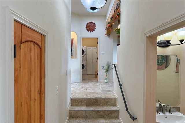 12 Via Optima, Santa Fe, NM 87507