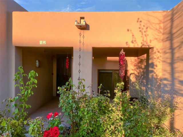 12 Via Optima, Santa Fe, NM 87507